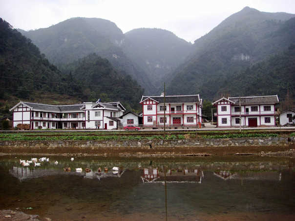 農(nóng)村三屋酒店設(shè)計(jì)